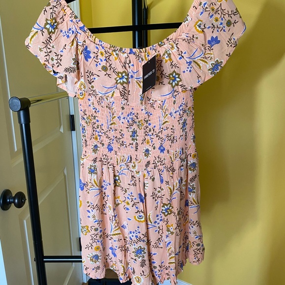 Romper - Picture 2 of 3